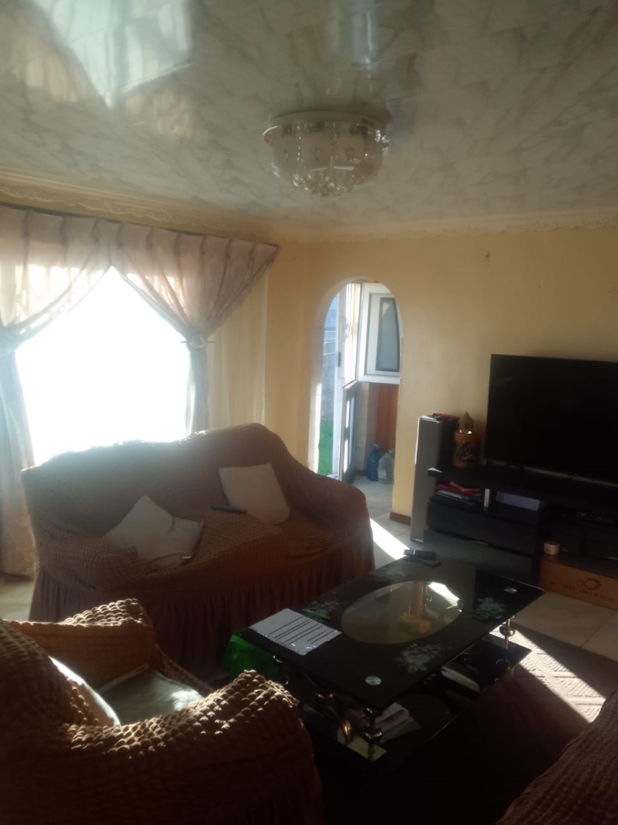 3 Bedroom Property for Sale in Phakamisa Eastern Cape